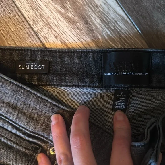 WHBM Mid Rise Slim Boot Cut Jeans Size 8 Regular - Picture 5 of 7